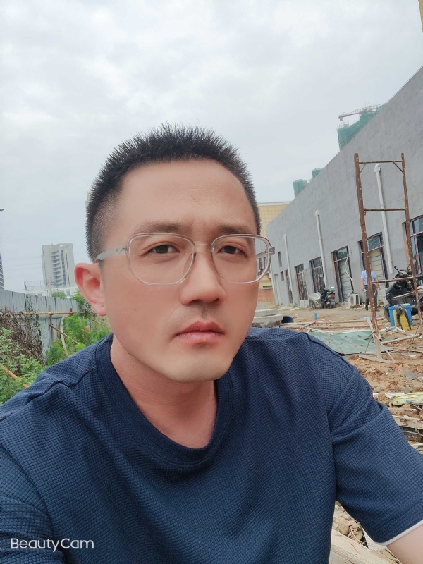 清风烈酒的第二张照片--阜阳蓝颜知己交友网